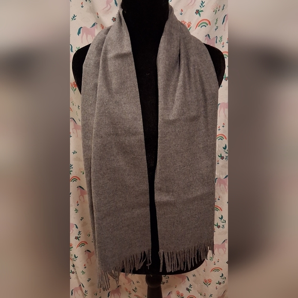 NWT Pendleton Grey Virgin Wool Unisex Casual Winter Snow Everyday Scarf Wrap - Picture 2 of 7